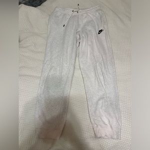 Women’s Nike Fleece Sweatpants |Size: M| Color: White